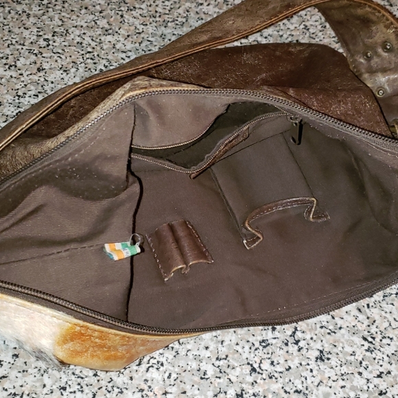 Purse - Picture 2 of 3